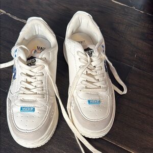 Worn once Sonic  Sneakers-Zara size 34(2.5 us)